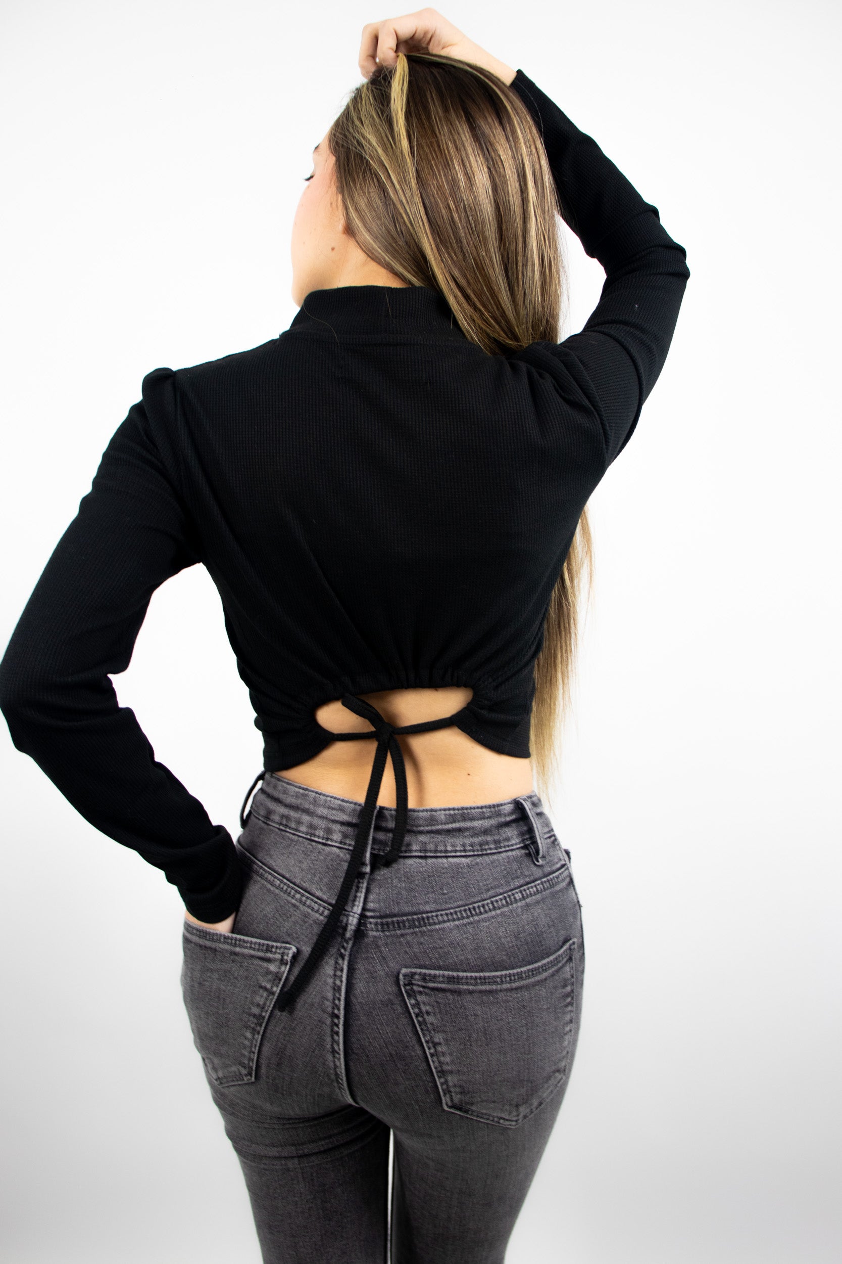 Crop Manga Larga Scote Espalda 0103